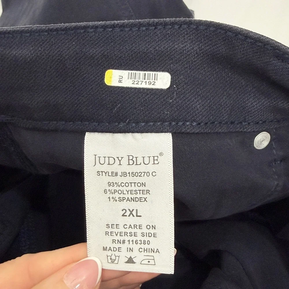 Judy Blue Garment Dyed Dark Blue long denim shorts size 2XL